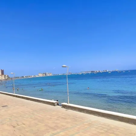 Beachfront 3br With Pool Views, Sleeps 10 *