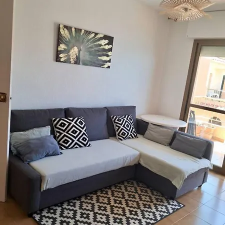 Beachfront 3br With Pool Views, Sleeps 10 * La Manga del Mar Menor